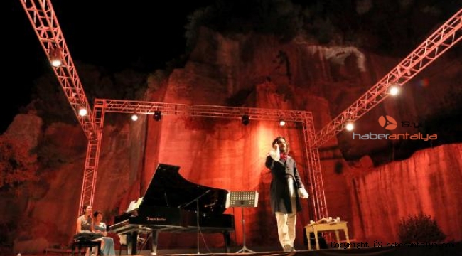Bahçeşehir Üniversitesi akademisyenlerinden Antik Taş Ocağı'nda teatral konser