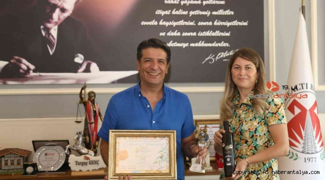 Döşemealtı Zeytinyağı'na uluslararası ödül