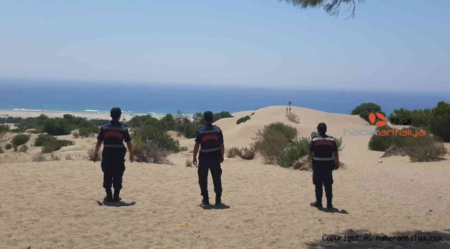 Jandarma Kaş Patara'da göz açtırmıyor