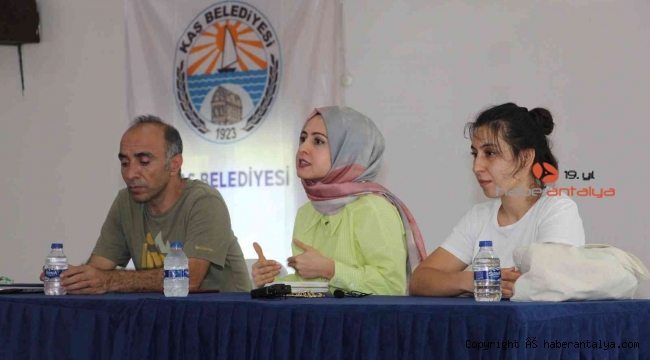 Kaş'ta seracılık kursu açıldı