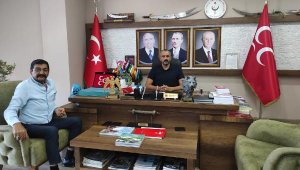 MHP'de 3 ilçe başkanı görevinden istifa etti
