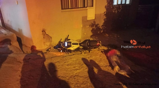 Motosikletiyle duvara çarpan genç sürücü yaşamını yitirdi