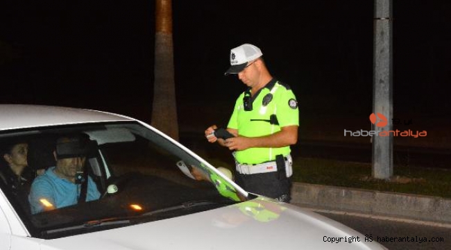 Polise dil döktü, tatilinin ilk gününde cezayı yedi