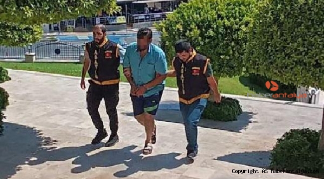 Sahte dolarla hesap ödeyip, üstüne bir de bozdurmak isteyince yakalandı