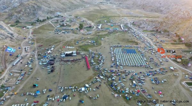 Şenliğin güvenliğini jandarma sağladı