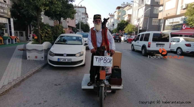 Turizm elçisi yaşlı adam ve köpeği ilgi odağı; 'Döviz kazandırıyoruz'
