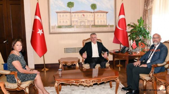 Vali Yazıcı: 7 milyonu geçtik, birinci sırada Alman misafirlerimiz var