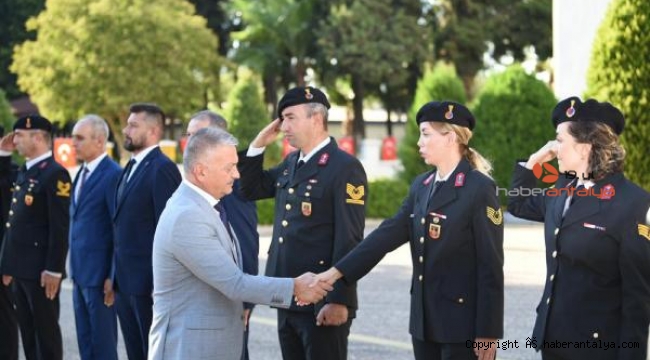 Vali Yazıcı, Rütbe Terfi Töreni'ne katıldı