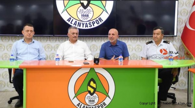 Vali Yazıcı'dan Alanyaspor'a ziyaret