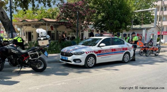 Abartı egzoz ve motosikletler yakalandı 