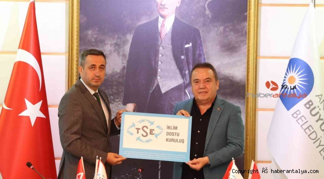 Antalya Büyükşehir Belediyesi Türkiye'nin ilk 'iklim dostu belediyesi' oldu