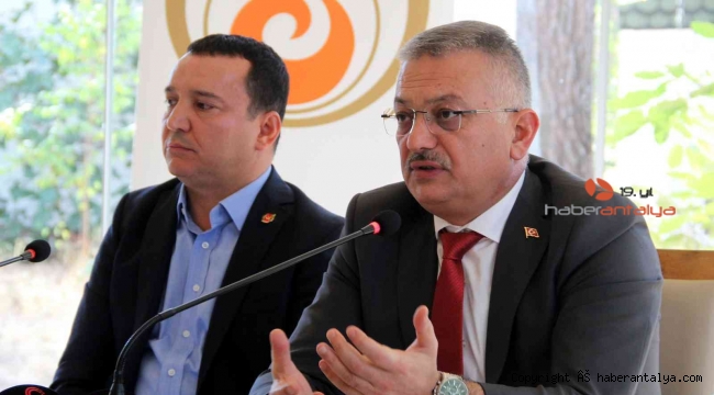 Antalya Valisi Ersin Yazıcı; Rusya'dan gelip kalanların durumunu takip ediyoruz