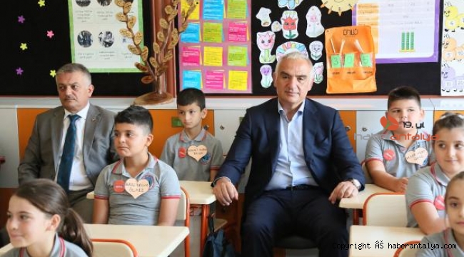 Bakan Ersoy: '12 hatta 13 milyonlara erişeceğini düşünüyorum'