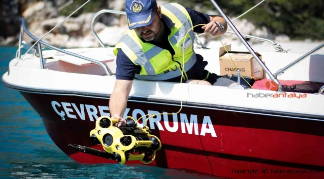 Caretta Carettalara ölüm saçan hayalet ağlar, sualtı robotuyla temizleniyor