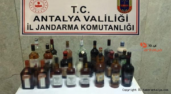 Jandarmadan bandrolsüz içki baskını