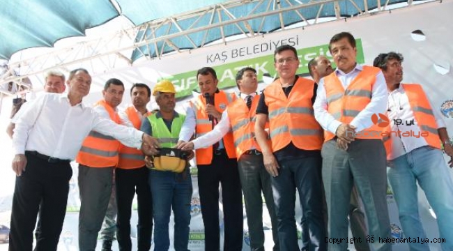 Kaş Belediyesi Sıfır Atık Tesisi'nin temeli atıldı