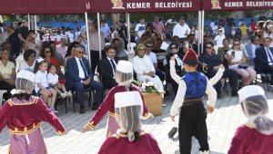 Kemer'de İlköğretim Haftası kutlamaları yapıldı