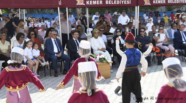 Kemer'de İlköğretim Haftası kutlamaları yapıldı