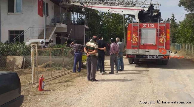Korkuteli'nde evde çıkan yangın ucuz atlatıldı