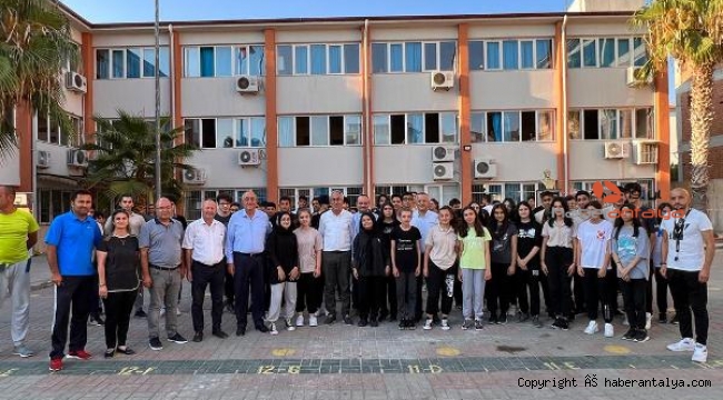 Manavgat Lisesi adını yeniden aldı