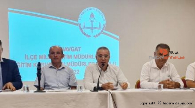 Manavgat'ta okul müdürleri toplantısı