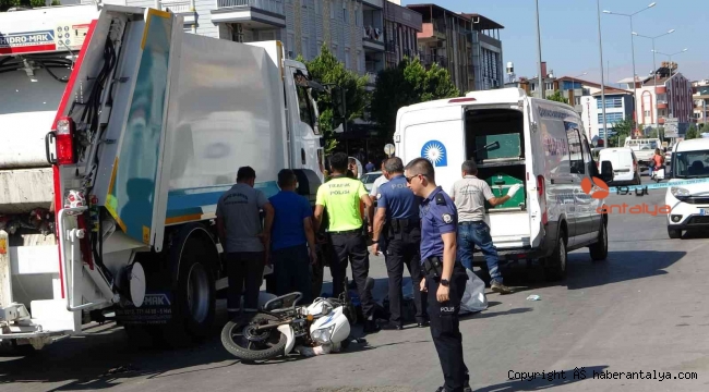 Motosikletlinin ölümü çöp kamyonundan geldi !