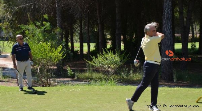 Serik'te golf turnuvası