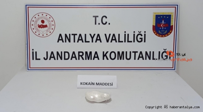 Valizden kokain çıktı