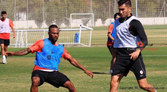Antalyaspor'da '10' numara yok !