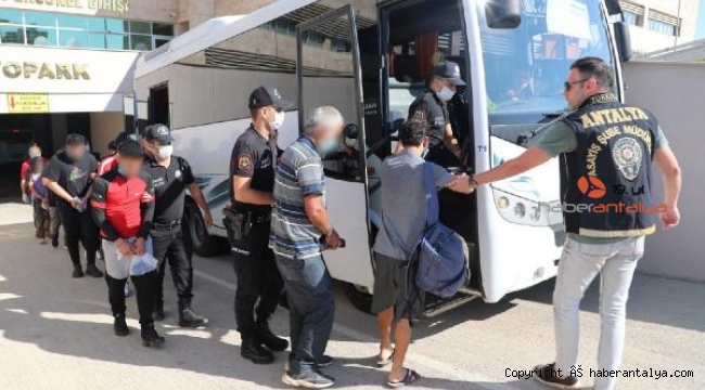 Aranan 81 kişi yakalandı
