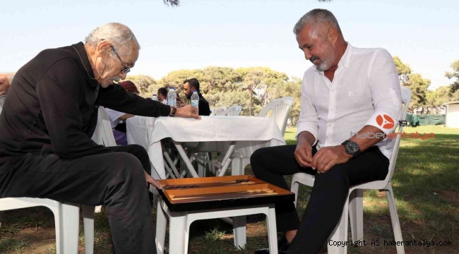 Başkan Sözen büyüklerini unutmadı