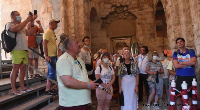 Demre'deki ören yerlerine turist ilgisi