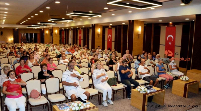 Emekliler Meclisi'nden 'Yaşlılıkta nefes teknikleri' semineri