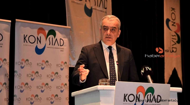Konyaaltı Belediye Başkanı Semih Esen: "Sokakta gördüğünüz 4 kişiden 1'i yabancı"