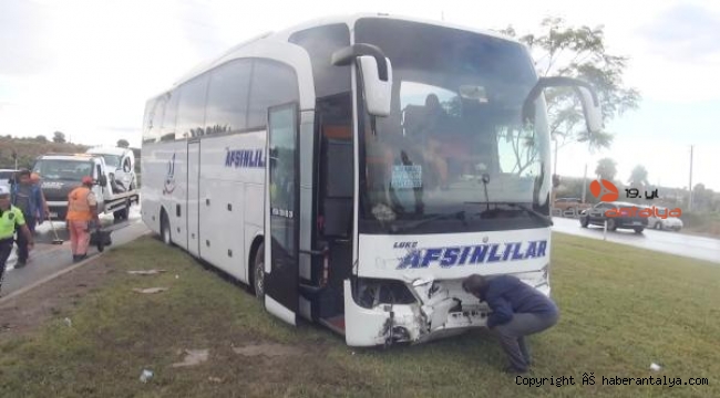 Manavgat'ta trafik kazası; 1 ölü, 1 yaralı