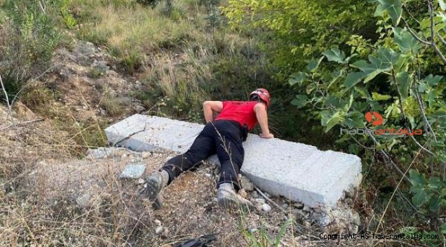 Okuldan kaçan kız öğrenciyi iz takip köpeği Merak buldu