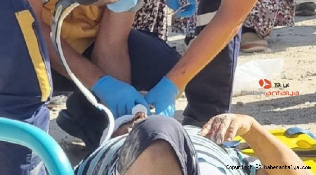 Otobüsün çarptığı yaşlı yaya yaralandı