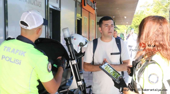 Scooterda ölüme meydan okuyan yolculuk!