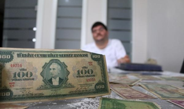 15 yılda 700 eski paranın yer aldığı koleksiyon oluşturdu