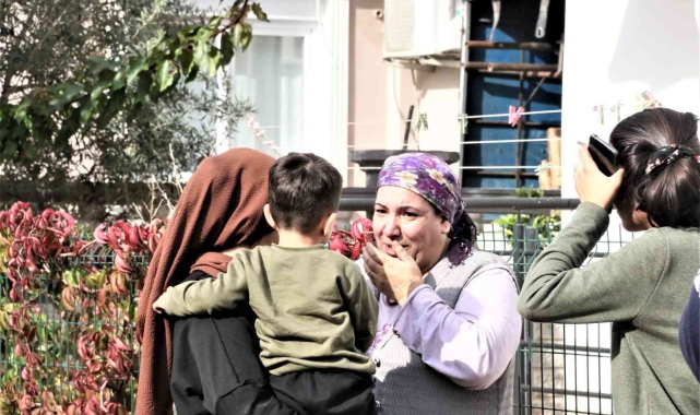 Ailesiyle yaşadığı evi tümüyle ateşe verdi !