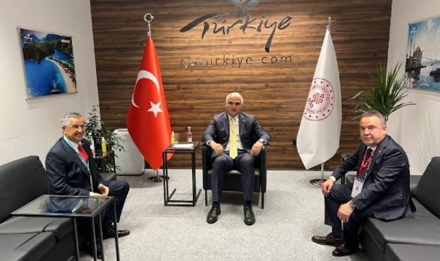 Antalya turizmi Londra'da tanıtılıyor 