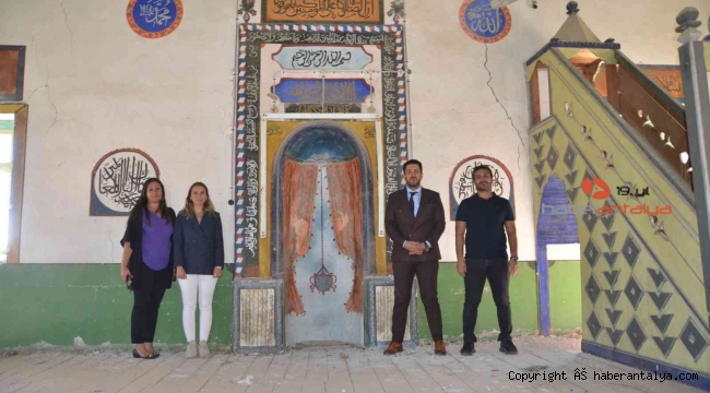 Antalya'da 19. yüzyıl da inşa edilen tarihi Kozağacı Camii restore edilecek