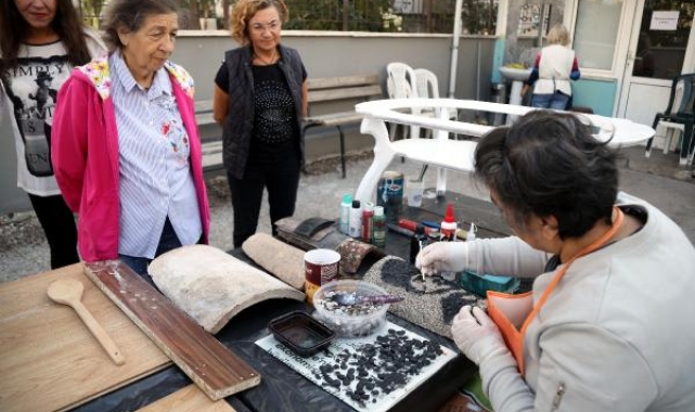 Atık malzemeler sanat eserine dönüştürülüyor