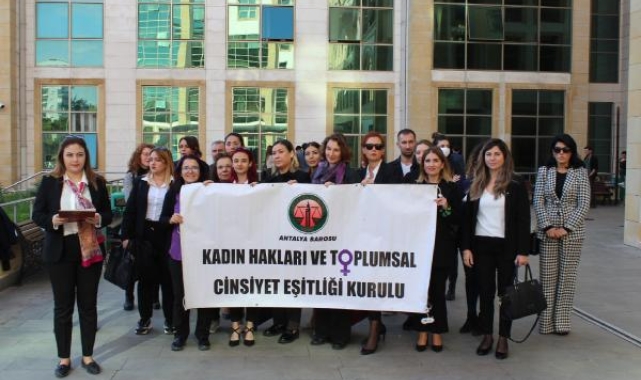 Avukatlardan, kadına yönelik şiddetle mücadele vurgusu