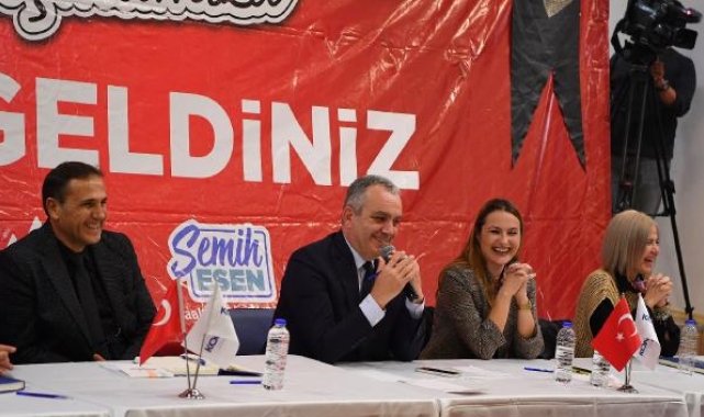 Başkan Semih Esen: Siyasileri eleştirmekten korkmayın