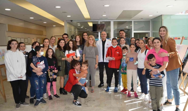 'Çocuk Bakışı Organ Bağışı' resim sergisine katılım yoğun 
