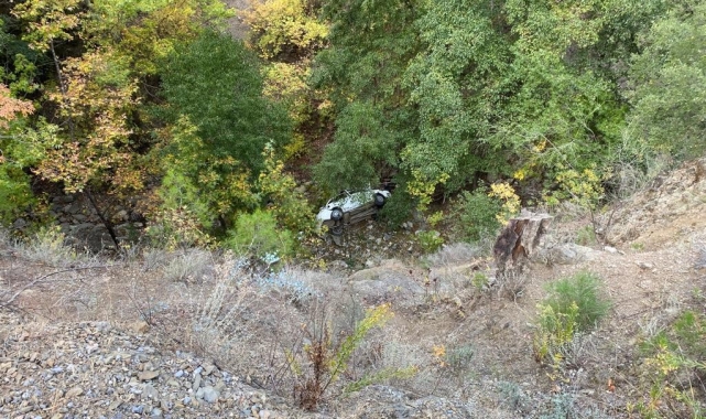 Gazipaşa'da otomobil uçuruma yuvarlandı: 1 kişi öldü !