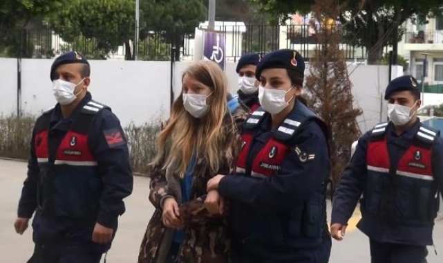 Grup seks cinayetinin sanığı: 'Kavga ettik, elinden bıçağı almak için uğraştım'