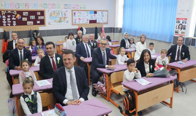 Gülseren Hüseyin Doğan İlkokulu Öğretmenler Günü'nde açıldı