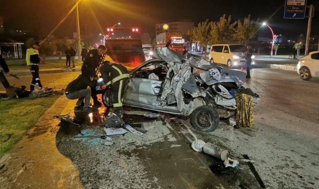 Hurdaya dönen otomobilden yaralı olarak çıktı